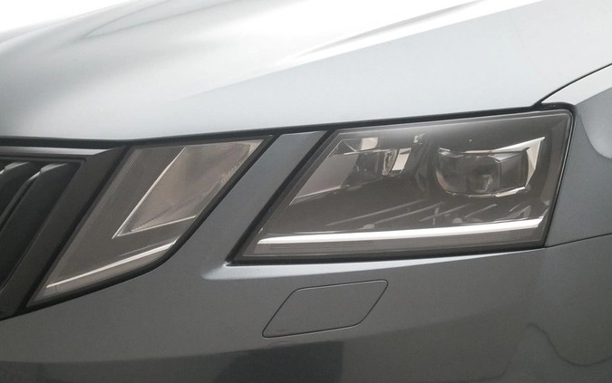 Skoda Octavia cena 71899 przebieg: 65248, rok produkcji 2019 z Warszawa małe 211
